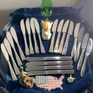 Oneida-BUTTER is GOOD for YOU-Knives/Spreaders SOLD as S/4